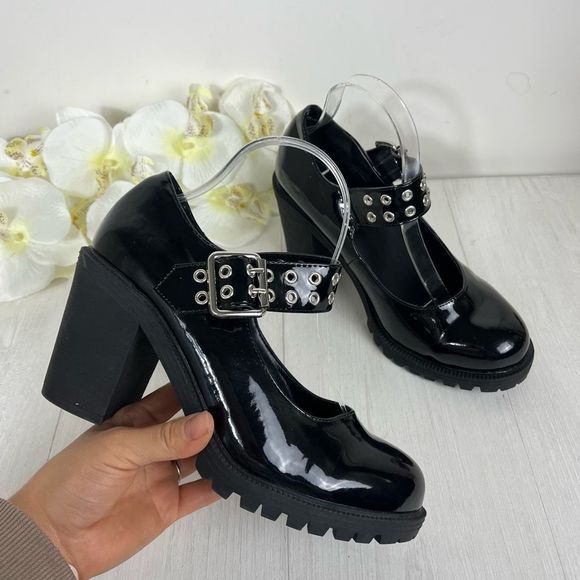 torrid Shoes - Torrid Shoes Torrid Mary Jane Lug Heel size 8.5WW